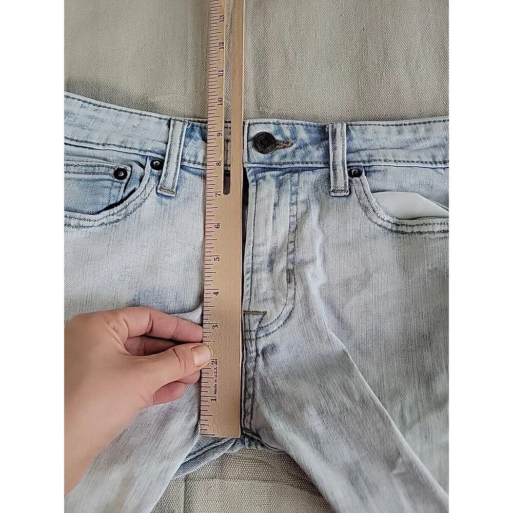 American Eagle Outfitters Jeans Mens 30x33 Skinny Extreme Flex‎ Distressed Blue